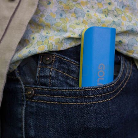 Внешний аккумулятор Golf 2600 mAh в кармане
